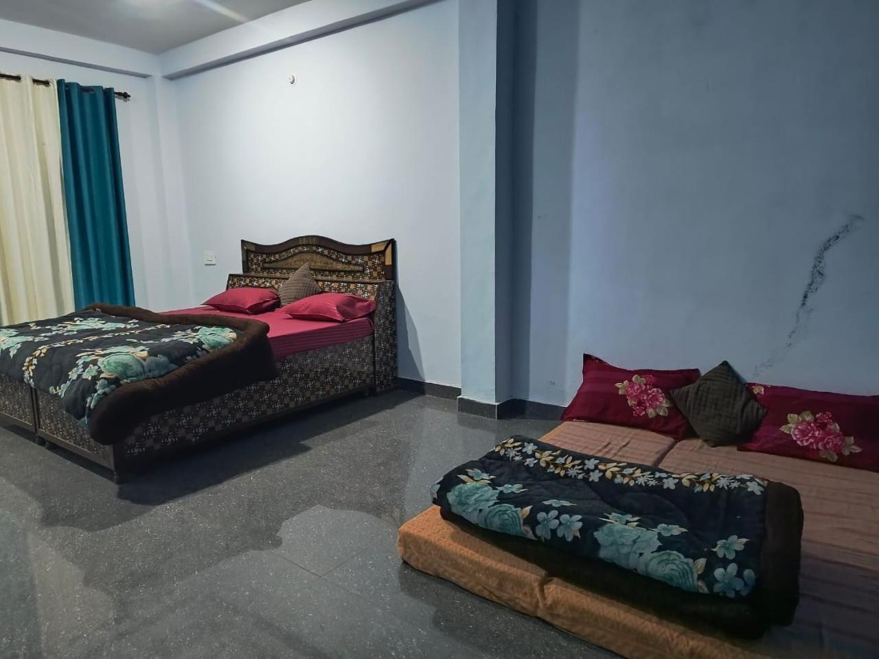 Dog N Hill Hotel Kasol Buitenkant foto